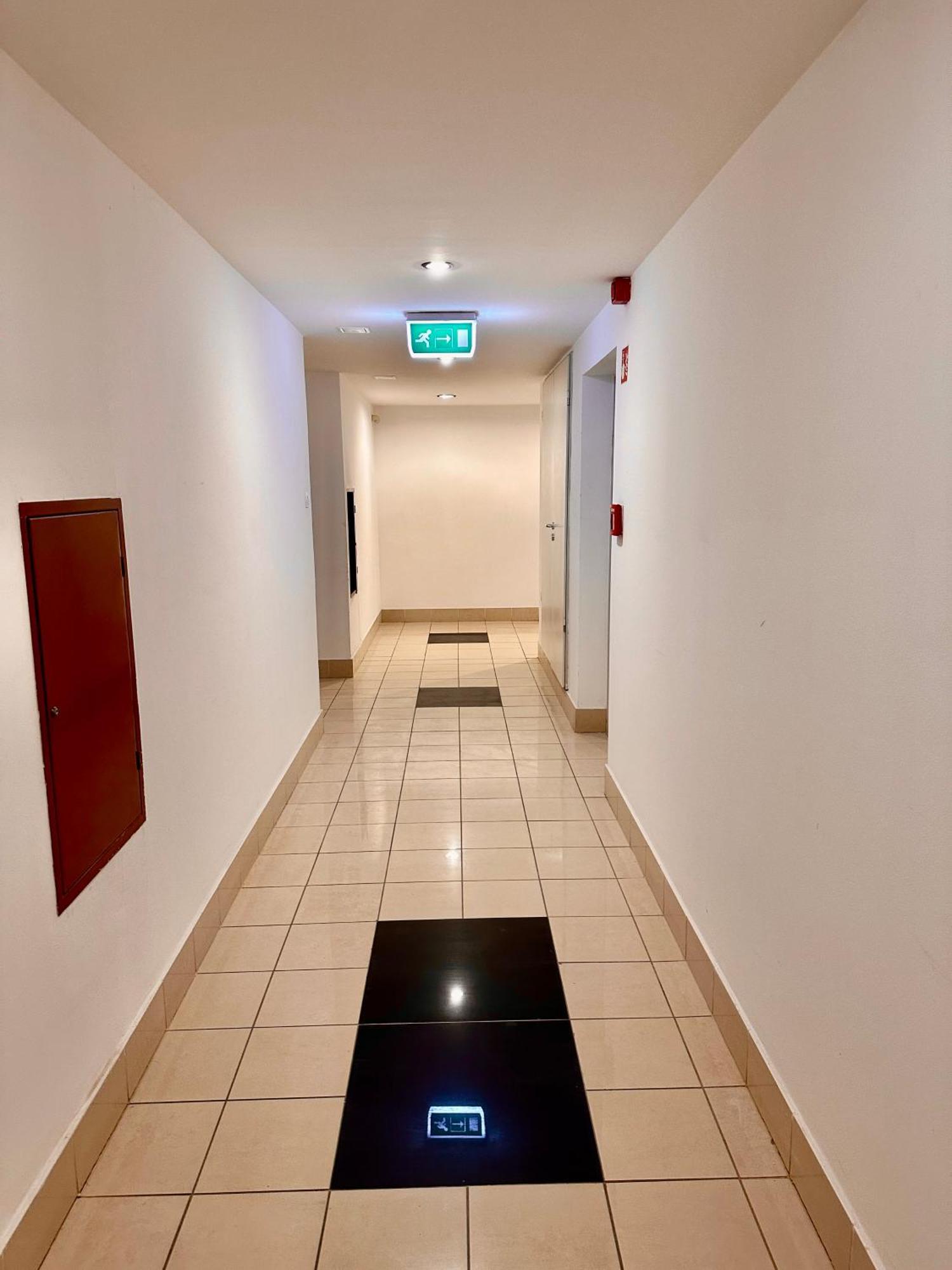 City Center Apartment With Balcony Budapesta Exterior foto